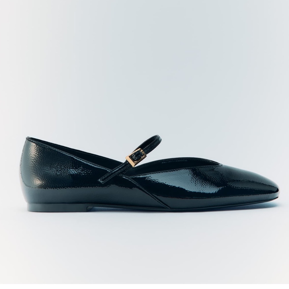ZARA FAUX PATENT LEATHER BALLET FLATS